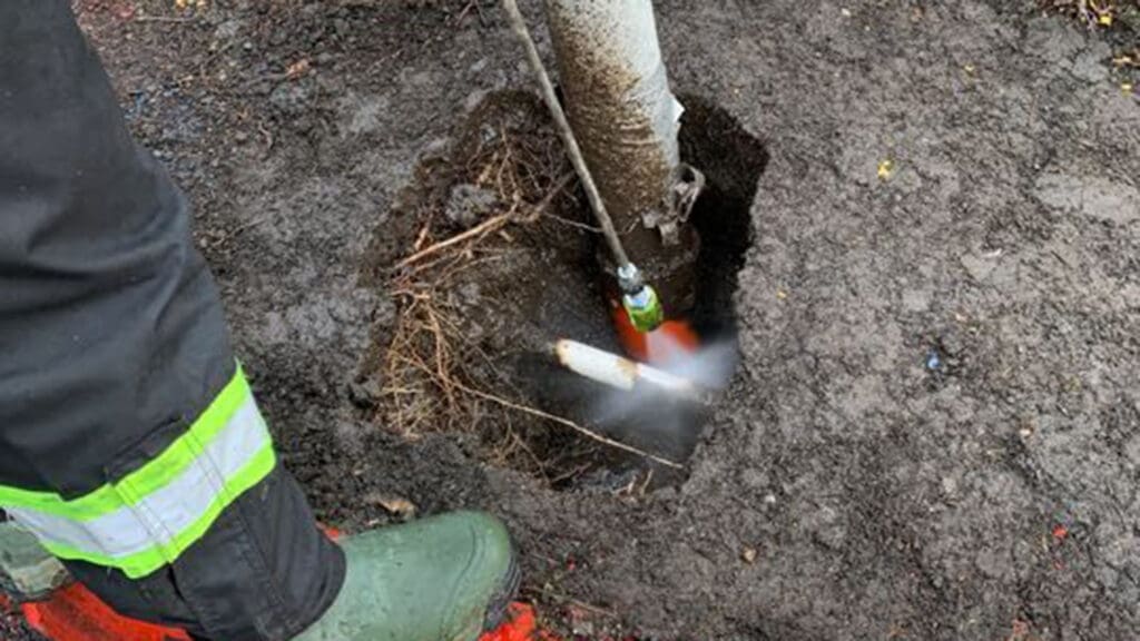 hydro excavation