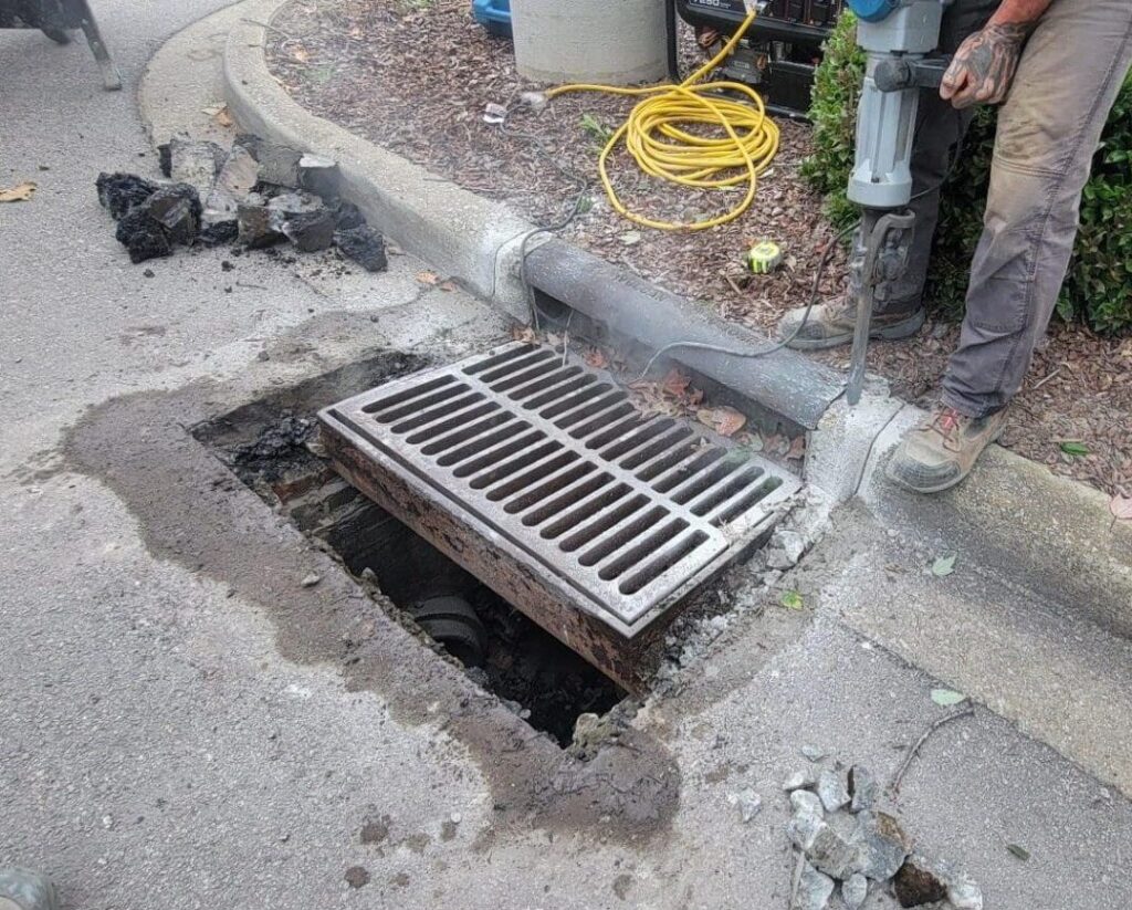 AQUALIS Careers - AQUALIS removing old catch basin
